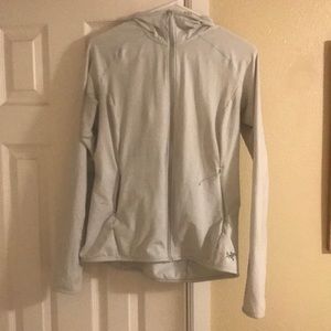 Arc’teryx Adahy Hoody - women’s medium
